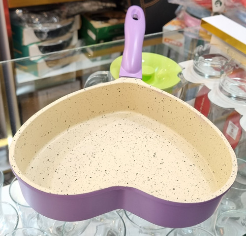 تابه قلبی گرانیت عروس سایز ۲۰ بنفش