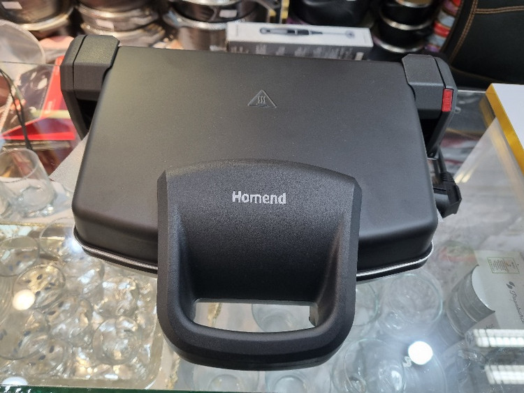 ساندویچ ساز و توستر کاراجا ترکیه مدل 1337h رنگ سیاه