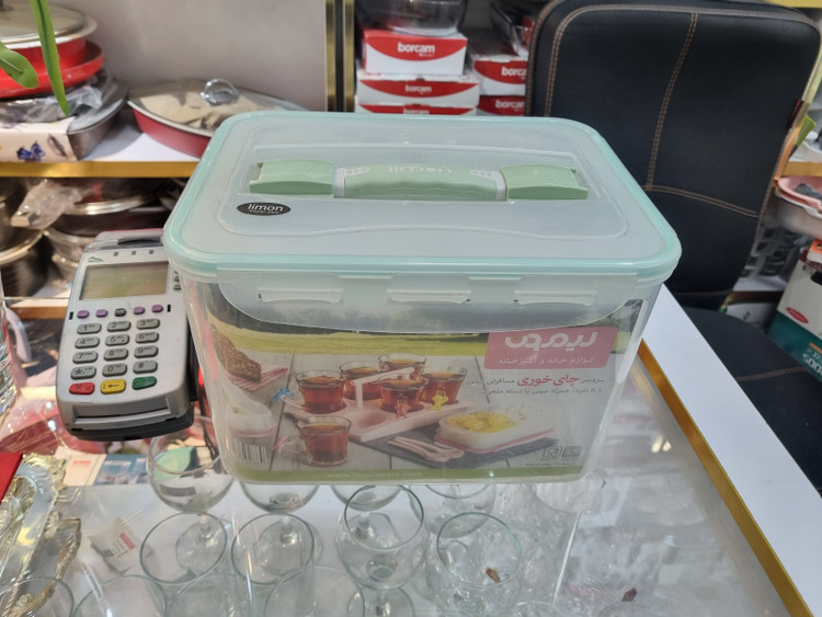 باکس سرویس چای و صبحانه خوری مسافرتی ساده ۴ قفله شش نفره لیمون رنگ سبز