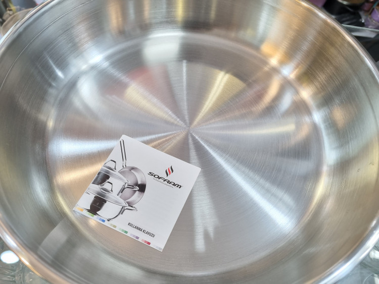 داخل تابه تکدسته استیل سوفرام ترکیه مدل سافت سایز ۲۶