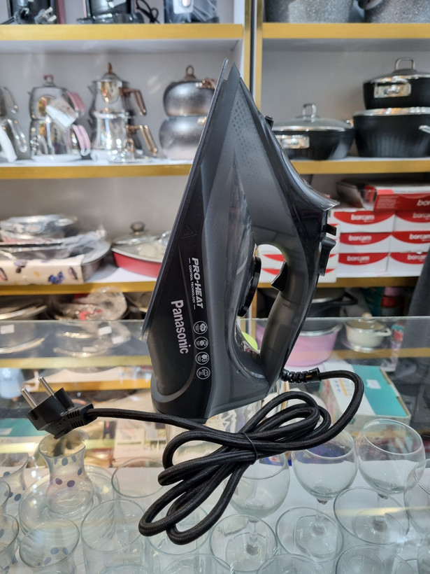 Panasonic Japan 3000 watt smart steamer Model MS-670